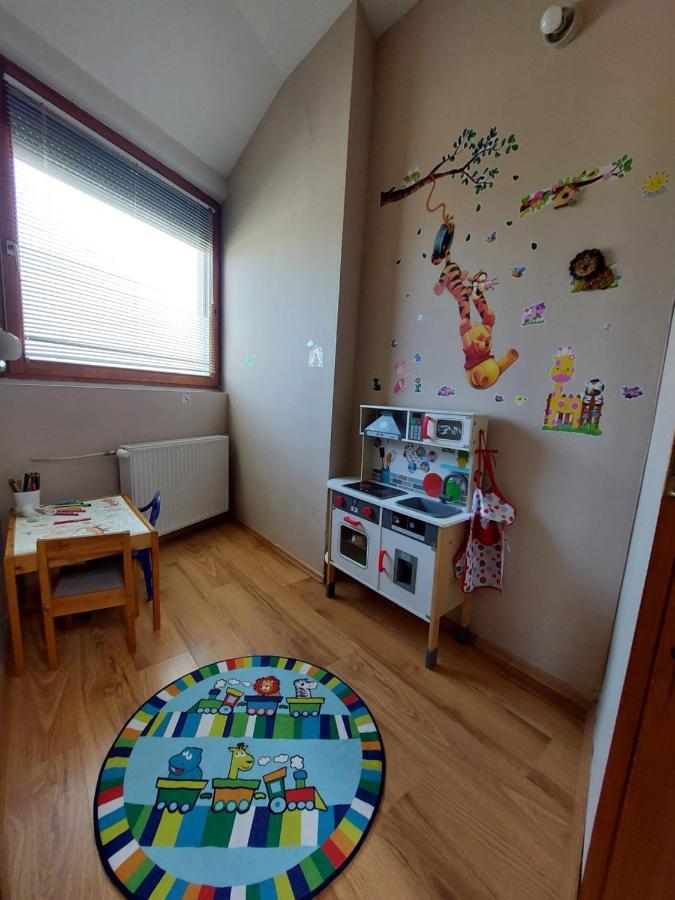 Csaladbarat Vendeglak Szegedi Maganszallashely 9 Fo Reszere, Nagycsaladok Es Barati Tarsasagok Reszere Exteriér fotografie